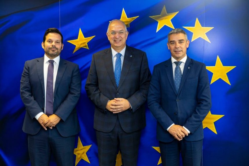 El Gobierno de Canarias reclama un POSEI Pesca para las RUP y apoyo a la flota artesanal 1 El Gobierno de Canarias reclama un POSEI Pesca para las RUP y apoyo a la flota artesanal