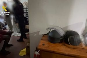 Detenidas 21 personas en Ibiza por tráfico de drogas y robo valorado en más de 360.000 euros 3 Detenidas 21 personas en Ibiza por tráfico de drogas y robo valorado en más de 360.000 euros - Imagen 2