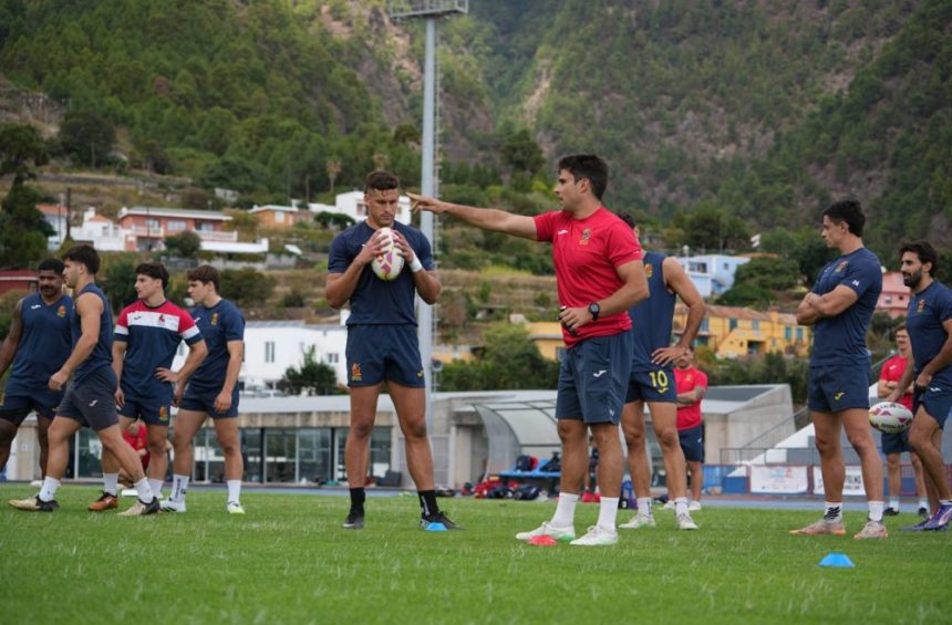 La selección española de rugby 7s entrena en La Palma para las Series Mundiales de Dubái